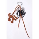 Grigri accessoire de sac et porte-clé – Chien et nœud | Au Tombeau des Jaloux